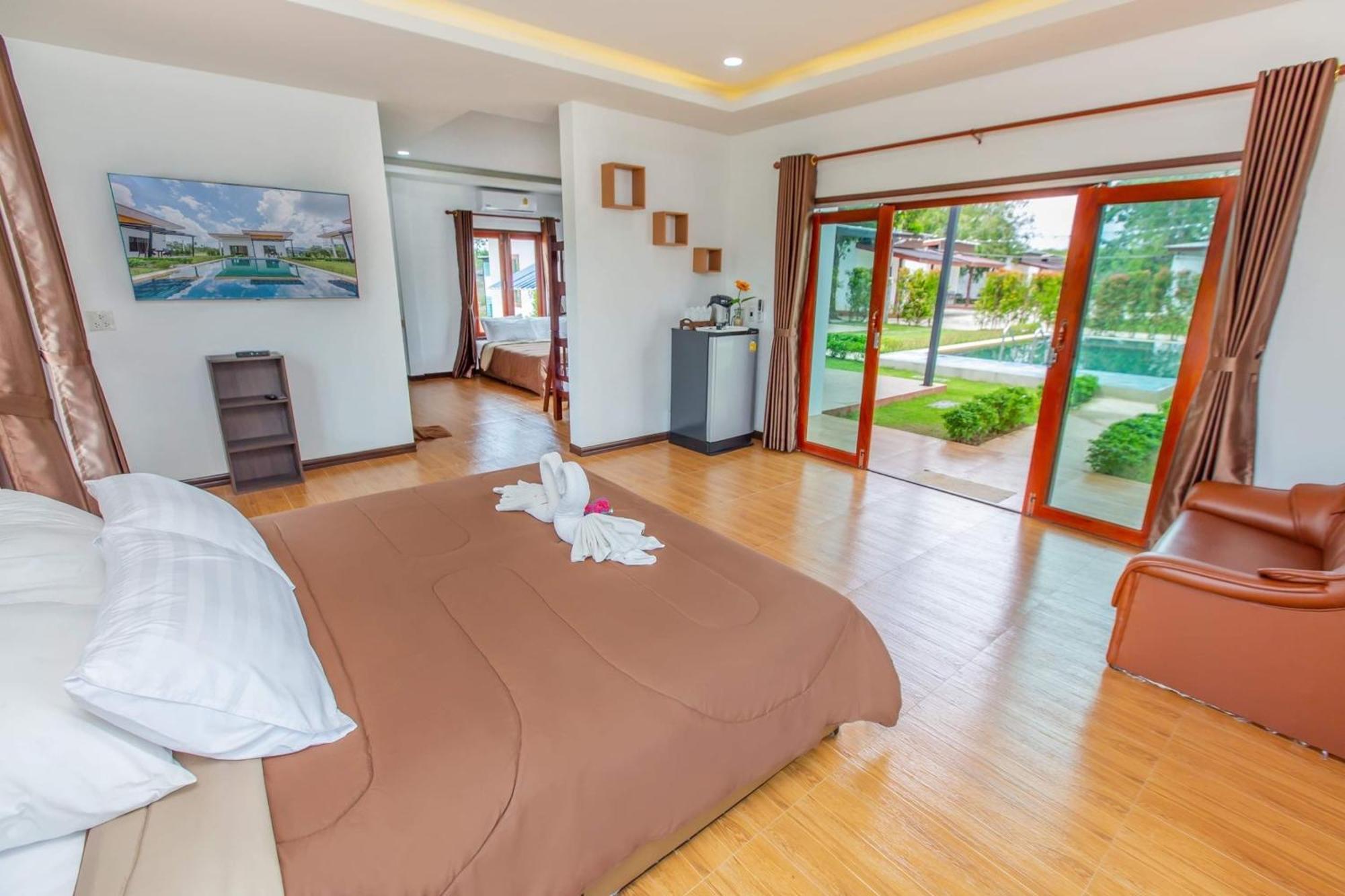 Ozone Resort & Pool Villa Пхаттхалунґ Екстер'єр фото